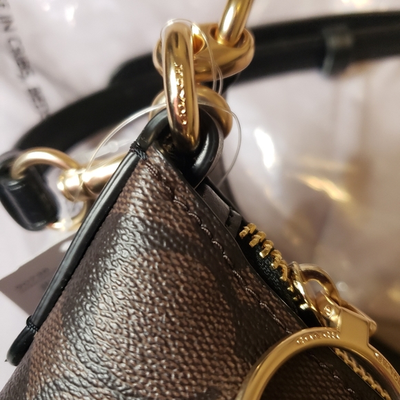 100% Authentic Coach Skylar Hobo Signature Bag - Picture 12 of 13